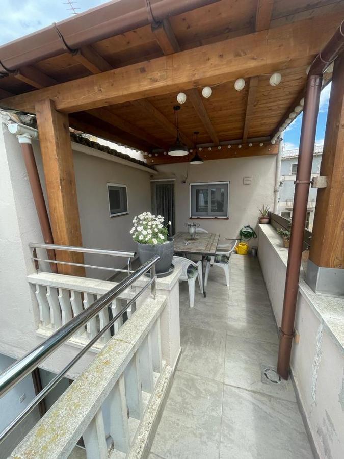 Cal Robert Apartment